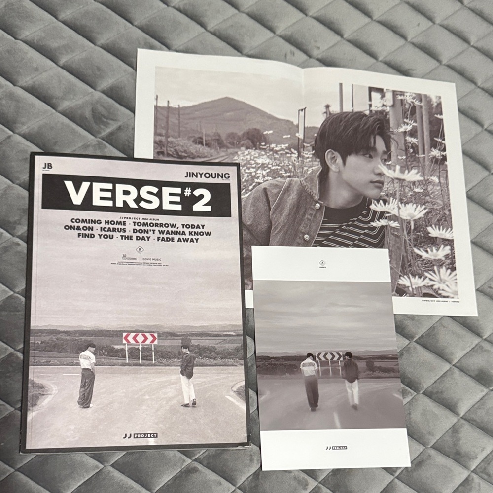 JJ Project ‘Verse 2’ Album On the road ver. with postcard and poster